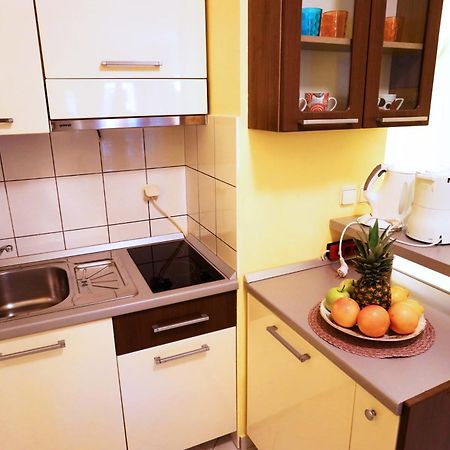 פודסטראנה Beach Apartments Vlado מראה חיצוני תמונה