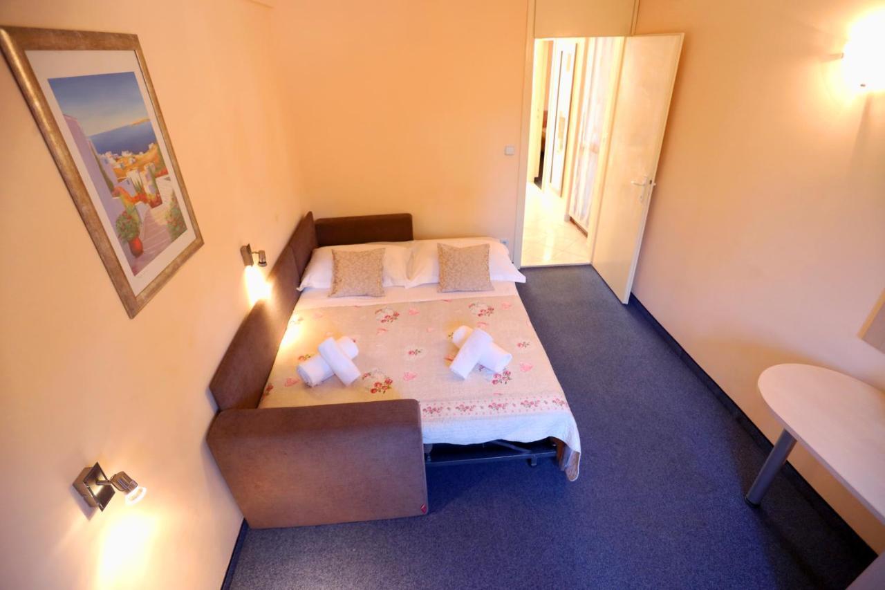 פודסטראנה Beach Apartments Vlado מראה חיצוני תמונה
