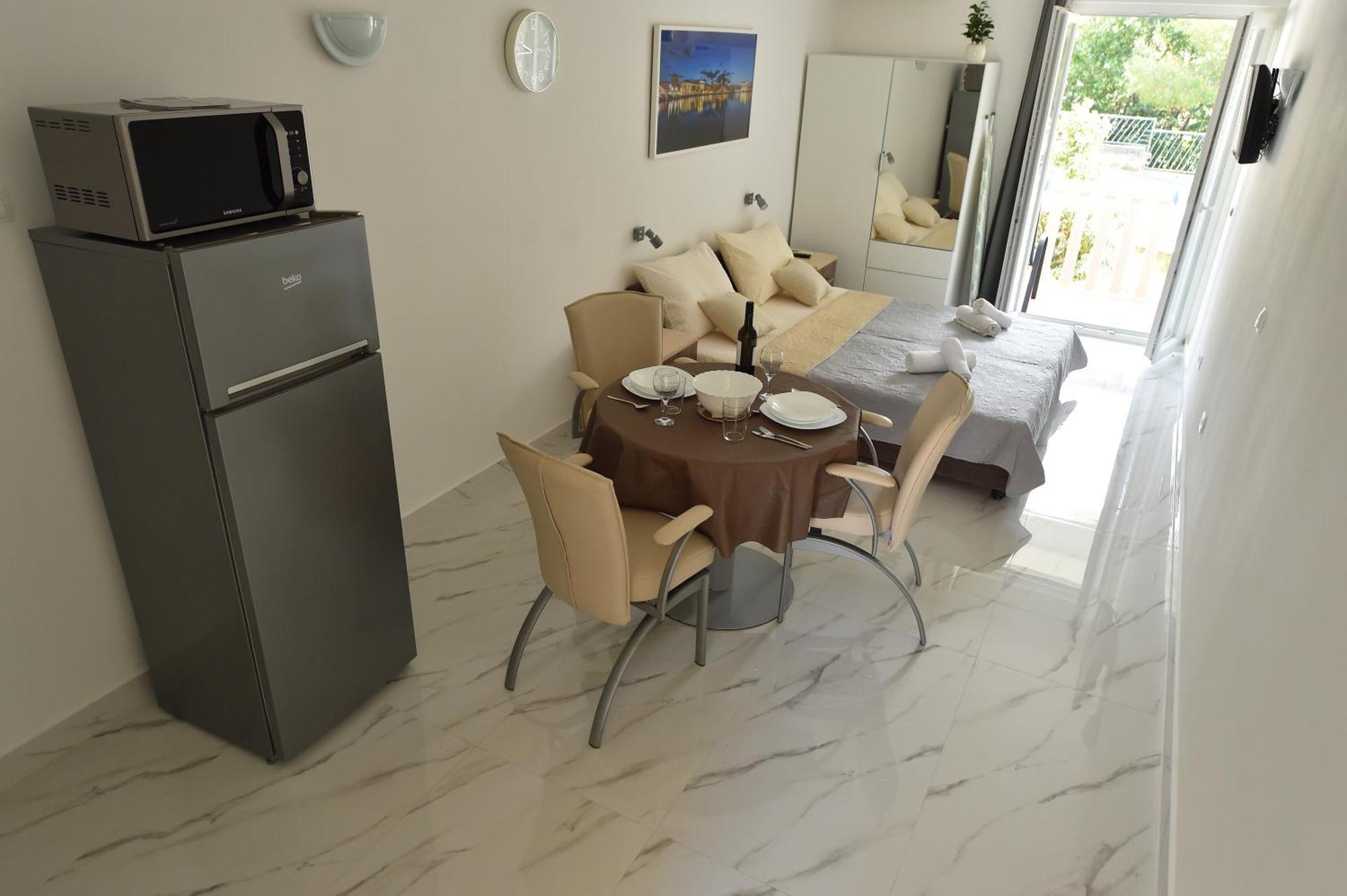 פודסטראנה Beach Apartments Vlado מראה חיצוני תמונה